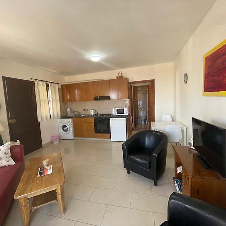 Sea View Apartments Πισσούρι Εξωτερικό φωτογραφία